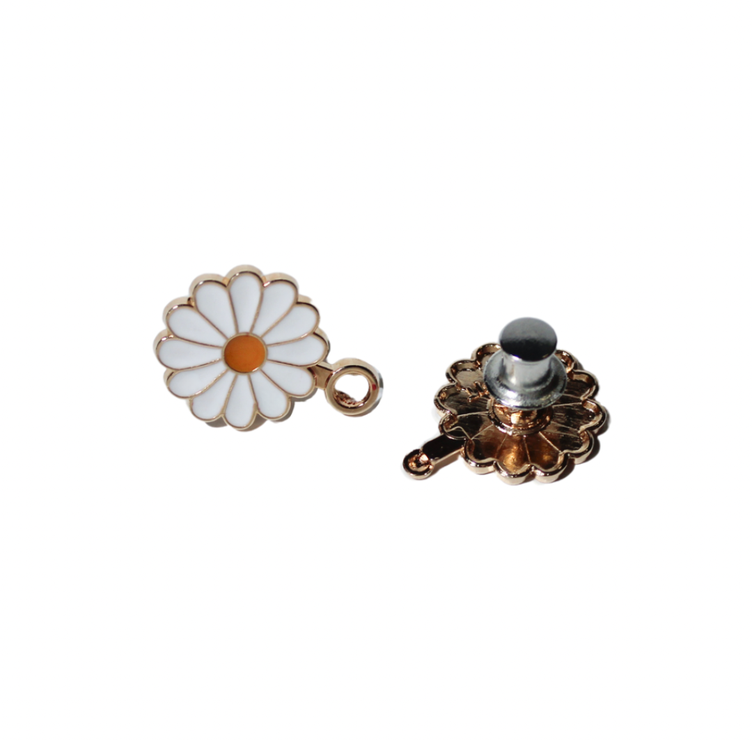 Daisy Waist Knots