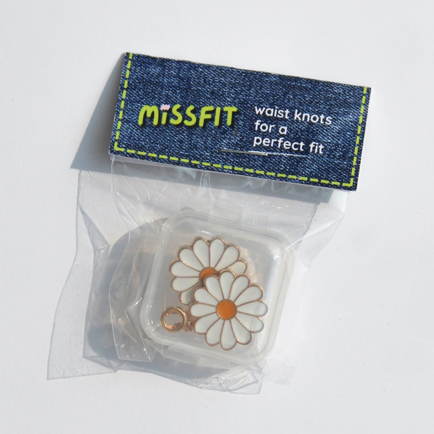 Daisy Waist Knots